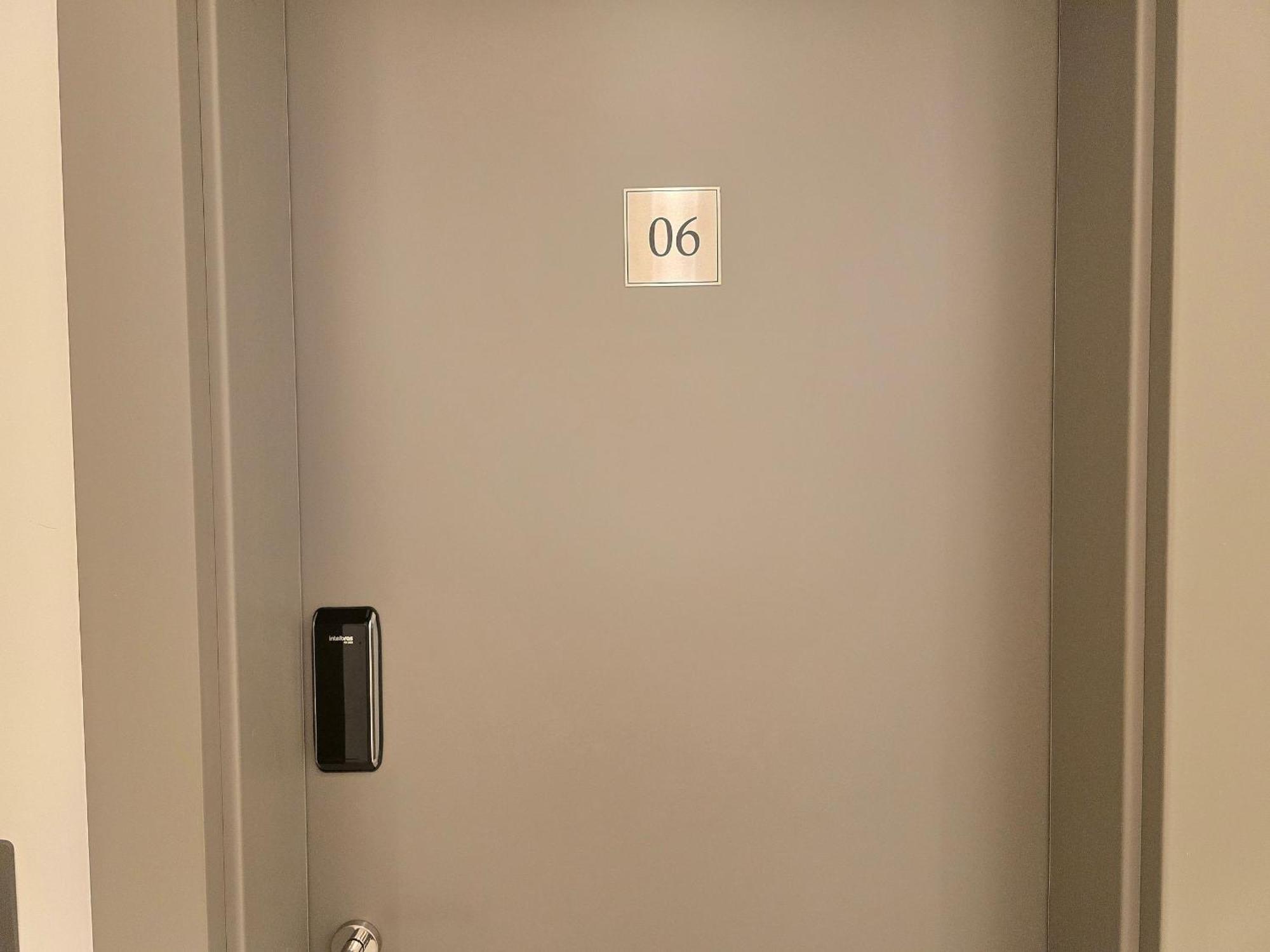 Seasons Bc Apartamento